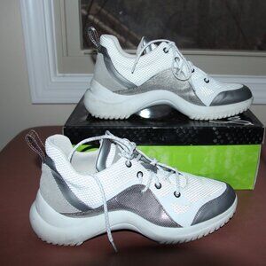 Sam Edelman Meena Sneaker; size 10.5